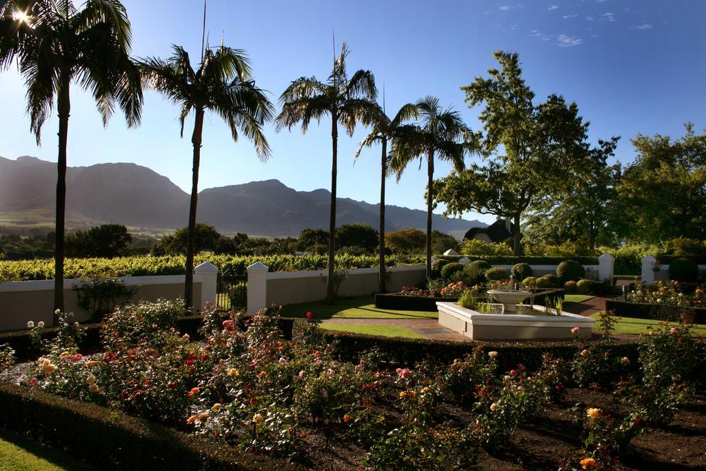 Grande Roche Hotel Paarl Bagian luar foto